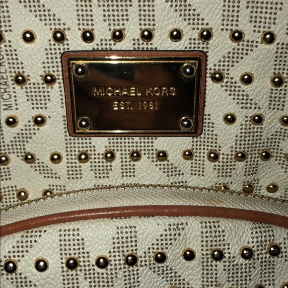 Authentic Michael Kors Medium sized Backpack main image 4